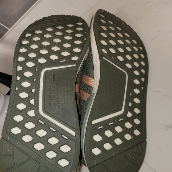 Women adidas sneakers - Picture 6 of 6